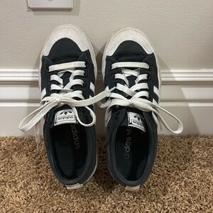 BLACK PLATFORM ADIDAS NIZZA’S